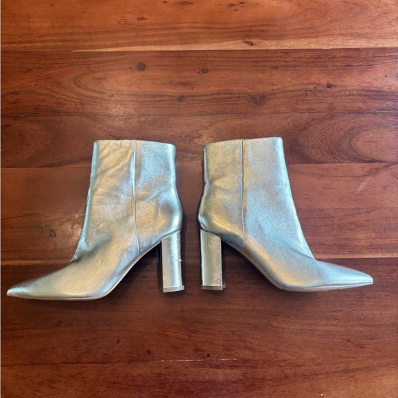 Marc Fisher Mlulani Heeled Ankle Boot - Picture 5 of 12